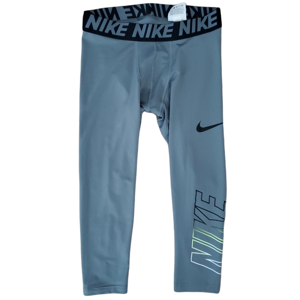 Nike • Dri-Fit Leggings